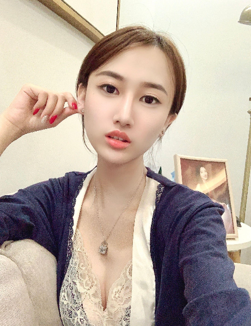 涓涓流水声声啧，含羞怯怯轻轻坐，爽！爽！爽！